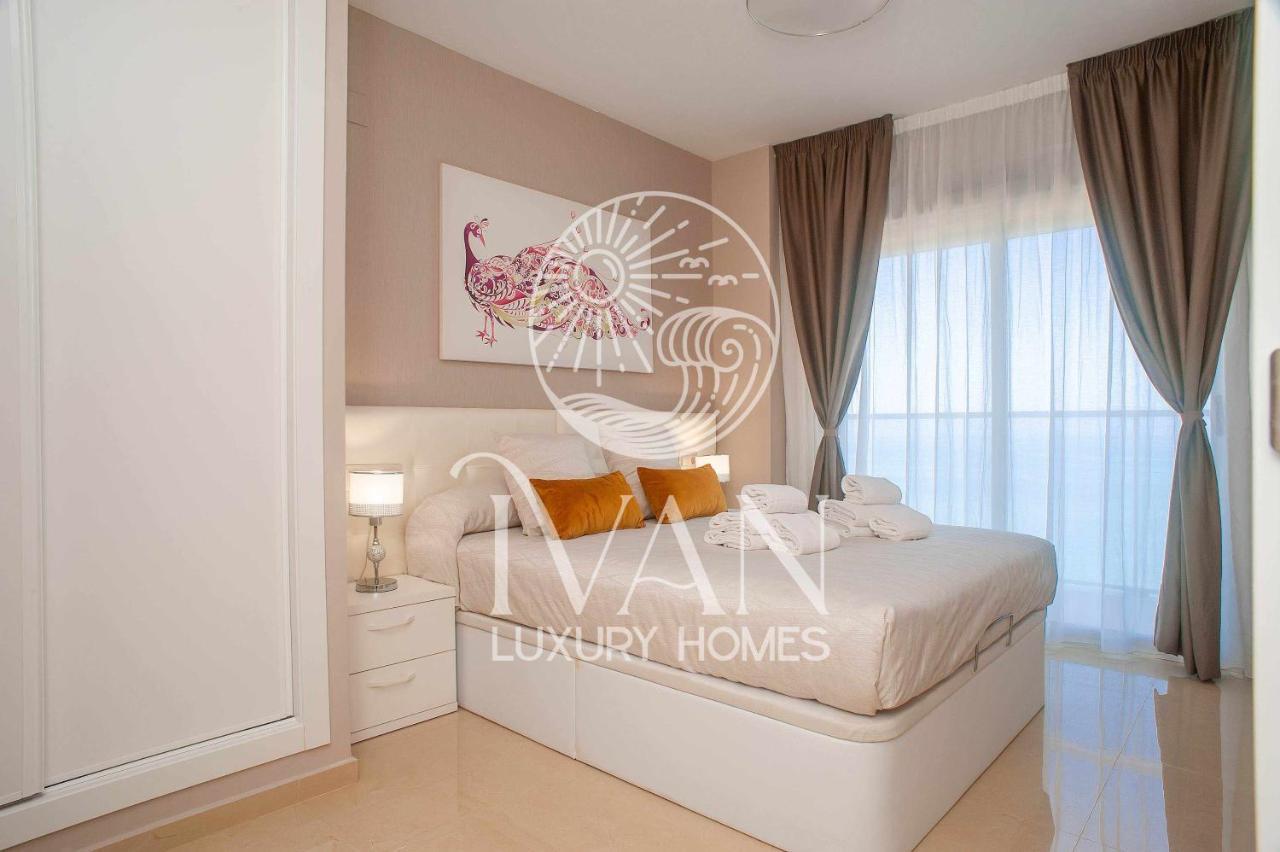 Casa Bella Vista Ivan Luxury Homes 11ªpta Sur 1ªline 奥罗佩萨德尔马 外观 照片