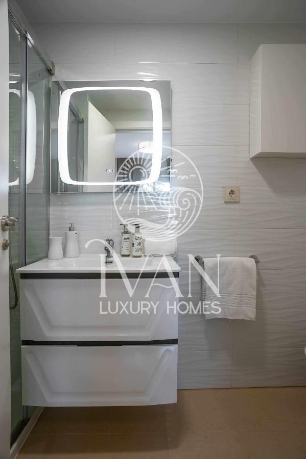 Casa Bella Vista Ivan Luxury Homes 11ªpta Sur 1ªline 奥罗佩萨德尔马 外观 照片